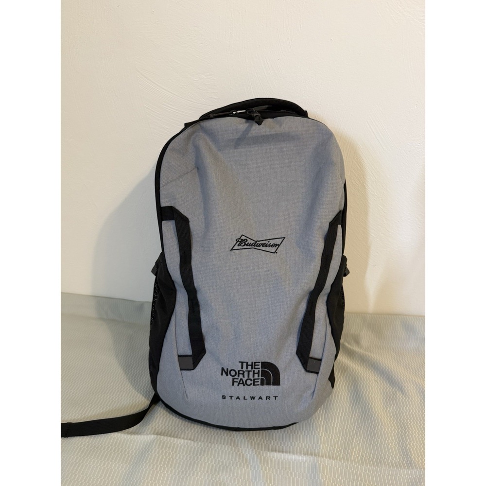 The North Face Stalwart Laptop Backpack Black/Gray Bag Lightly Used
